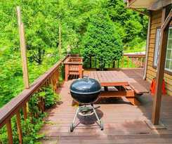 Hotel Goseong Gureumwiui Sanchaek Pension