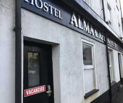 Hostel Alma