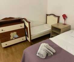 Hotel Luxurious 6 Bedroom Villa In a Great Location