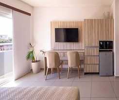 Hotel Equipetrol Suites Apart