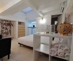 Mercanti Attic Version