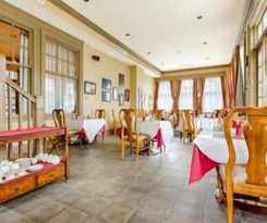 Hotel Gateways Inn and Restaurant