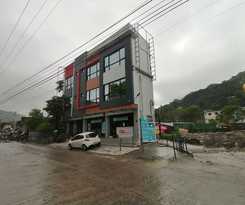 Capital O 811 Tri A\'s Building