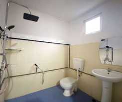 Hotel OYO Home 90329 Bridge House Homestay