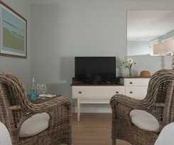 Hotel Chatham Seafarer Inn