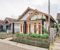 Hotel OYO Homes 90997 Eco Tourism Desa Cibodas Babakan Gentong 2 Syariah
