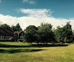 Hotel L&ouml;vhagens Caf&eacute; and Vandrarhem
