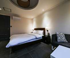 Hotel Honeymoon