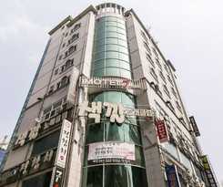 Hotel Cheonan Seven