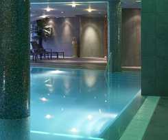 and Resort de Zeven Heuvelen