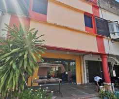 Hotel OYO 90086 My Seven Days Inn