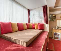  Twins Boutique Hotel