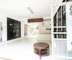 SPOT ON 3961 Fico\'s Residence Syariah