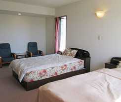 Hotel Pension Hana Miyakojima