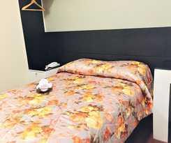 Hostal Carlos Tenaud