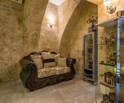 Plaza Marchi Old Town - MAG Quaint and Elegant Boutiques