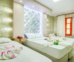  GARDEN RUYA HOTEL