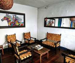 Hotel Raices