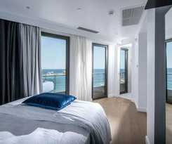 Made By The Sea Villas 21 Bdrm
