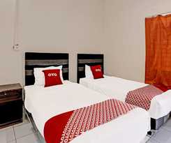OYO 91861 Pemuda Kemuning Guest House