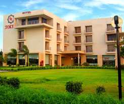 Hotel Le Tokyo Sanand