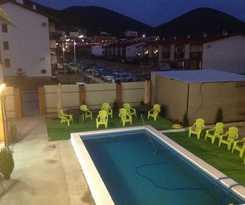 Hotel Guest House RandM