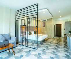 Hotel Rainforest by NSUN