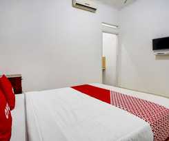 Hotel OYO Life 91068 Penginapan Way Semaka Syariah