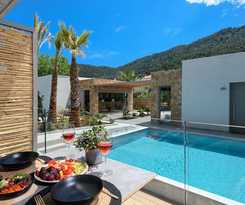 Soho Exclusive Suites