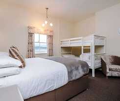 Hotel Lawton and Lauriston Court