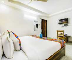 Hotel Fabhotel Grand Sheela