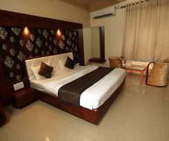 Hotel Riviera Madaar Resort