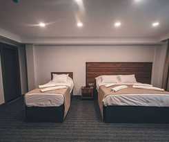  Beni Luxury Resort Kotyora