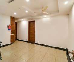 Hotel Fabhotel Golden Home