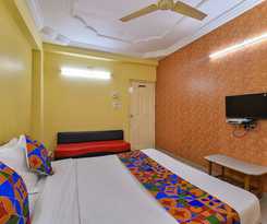 Fabexpress Vibrant Residency
