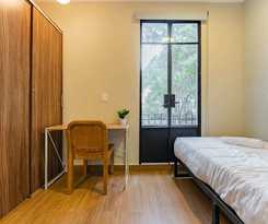 Reforma Casa Danubio Suites by VH
