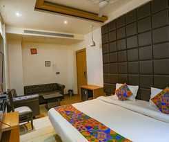 Hotel Fabhotel Sun Park