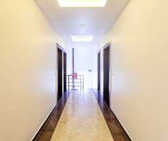 Hotel Fabhotel World Link