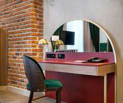 Golden Queen Aparthotel