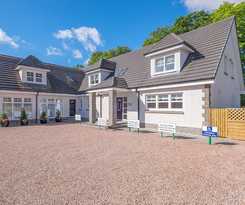 Hotel Dukeside Lodge