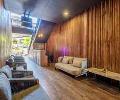 DEJAVU 2.0 HOTEL LABUAN BAJO KOMODO