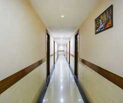 Hotel Fabhotel Frolic