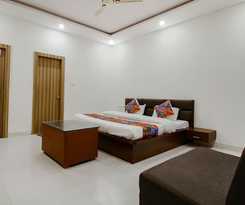 Hotel Fabexpress Yuvan