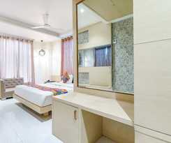 Fabhotel Harriot