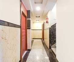 Fabhotel Royal Aanandam