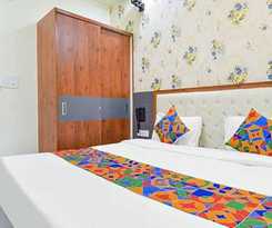 Fabhotel Cm Palace