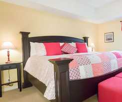 Hotel Seaside Vacation Homes