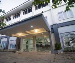 Hotel SUPER OYO Collection O 1401 Maya