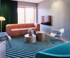 Kirk Suites