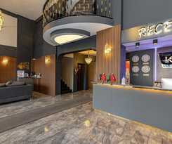  Loyal City Hotel